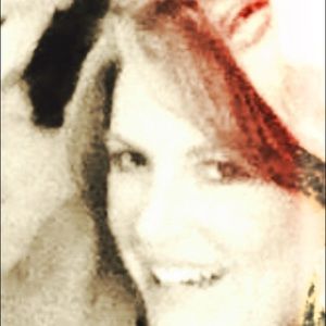 Meet your Posher, Cheri